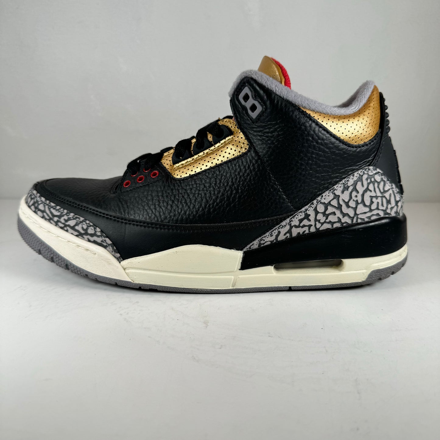 CK9246 067 Jordan 3 Retro Black Cement Gold (W) [USED] - 11.5 W (Used)