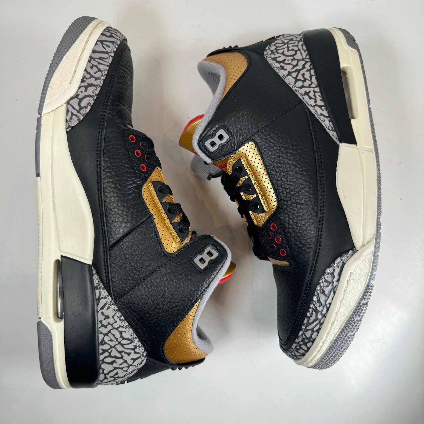 CK9246 067 Jordan 3 Retro Black Cement Gold (W) [USED] - 11.5 W (Used)