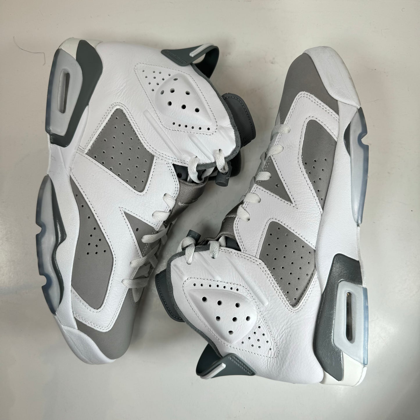 CT8529 100 Jordan 6 Retro Cool Grey [USED] - 11 M (Used)