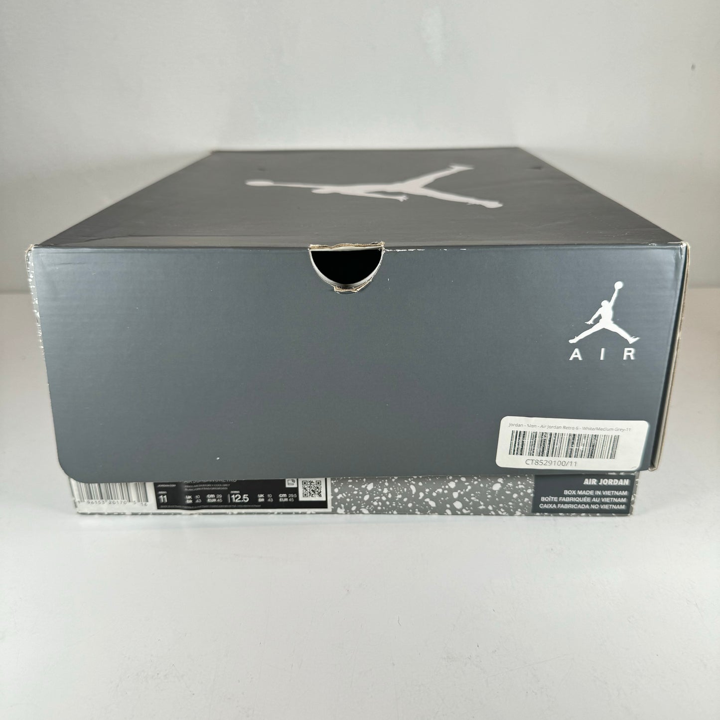 CT8529 100 Jordan 6 Retro Cool Grey [USED] - 11 M (Used)