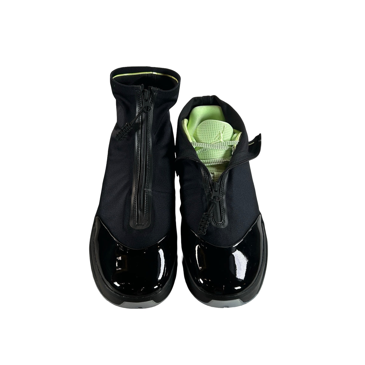 IR2084 001 Air Jordan 40-28 Black Volt