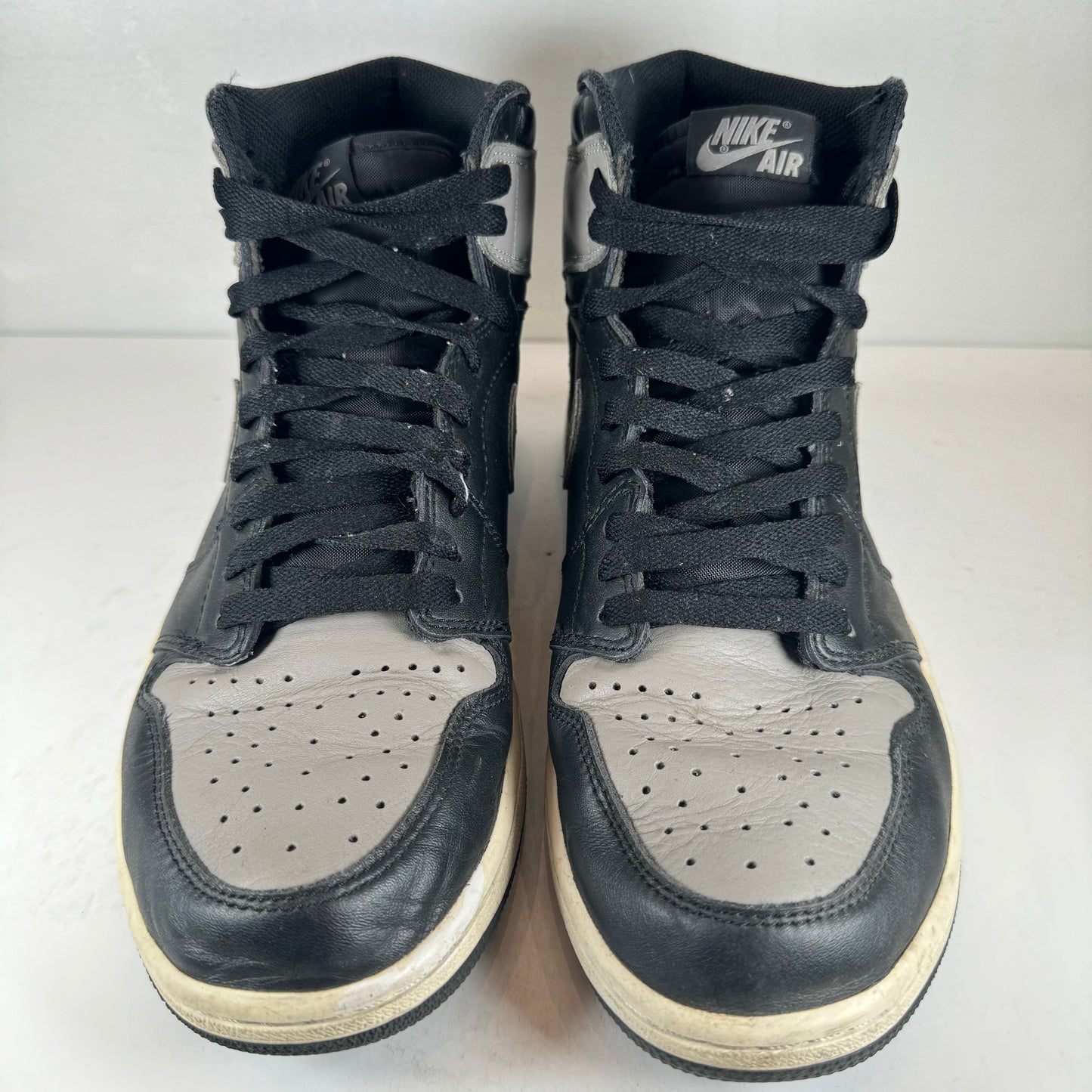 555088 013 Jordan 1 Shadow (2018) [USED] - 10.5 M (Used)
