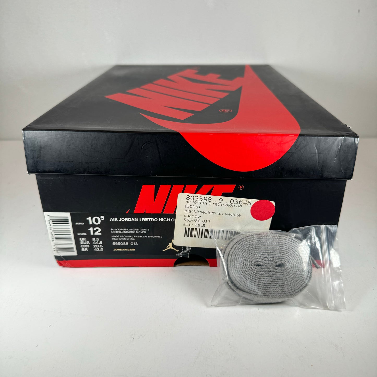 555088 013 Jordan 1 Shadow (2018) [USED] - 10.5 M (Used)