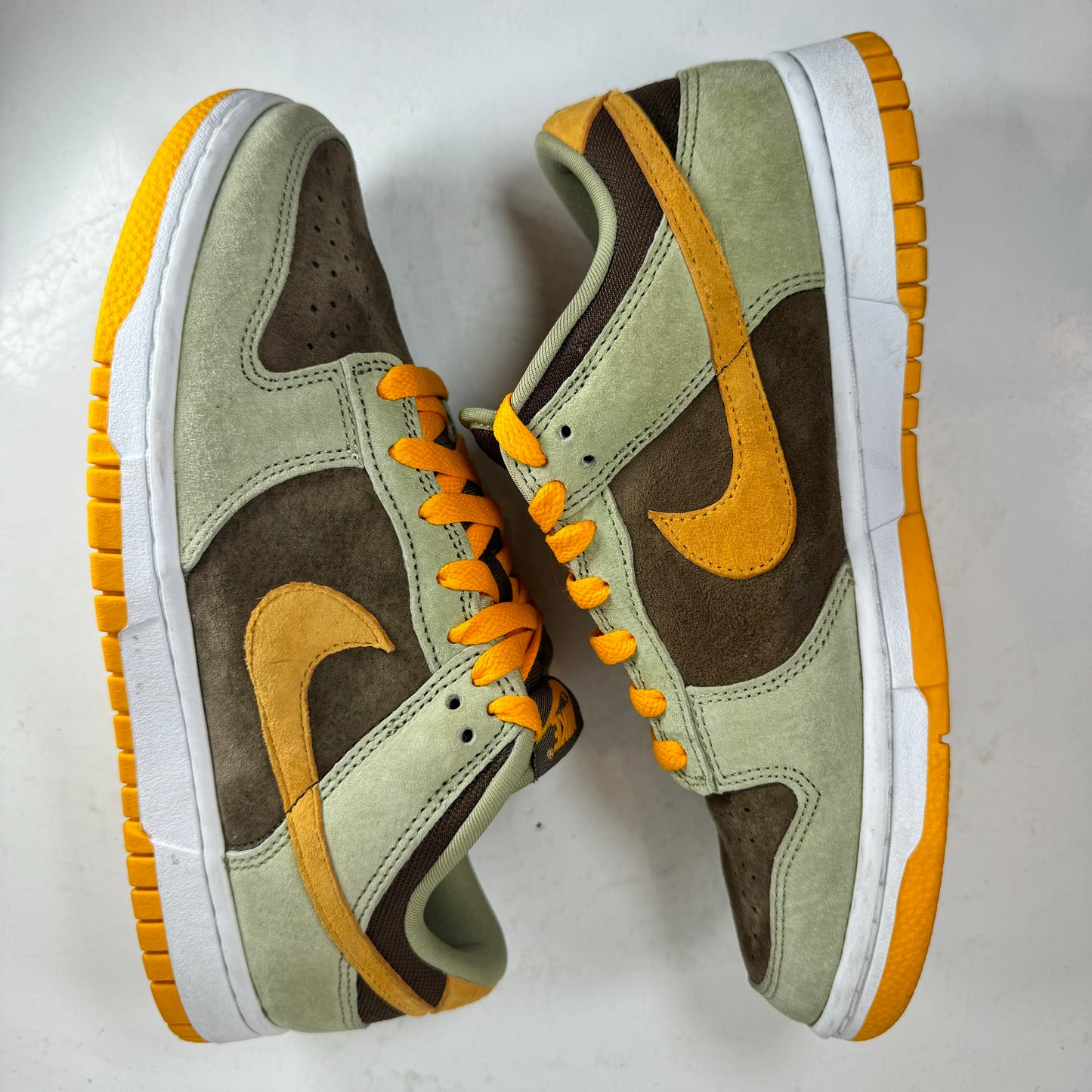 DH5360 300 Nike Dunk Low Dusty Olive (2021/2023) [USED] - 6.5 M (Used) (Replace Box)