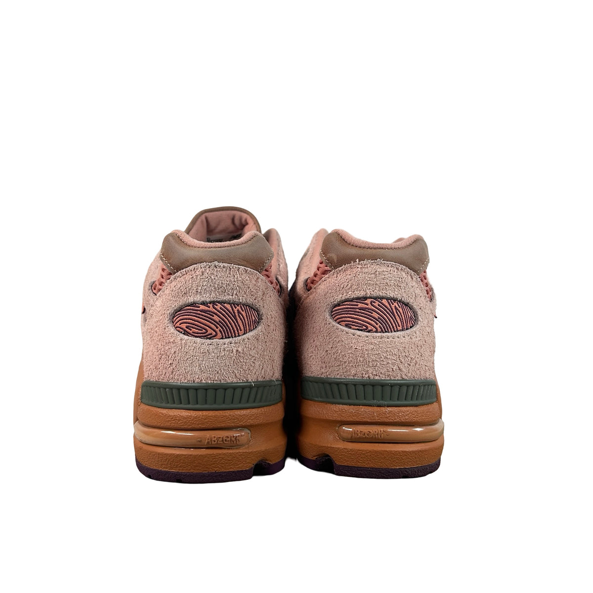 M990SB2 New Balance 990v2 Salehe Bembury Sand Be The Time [USED] - 9 M (Used)