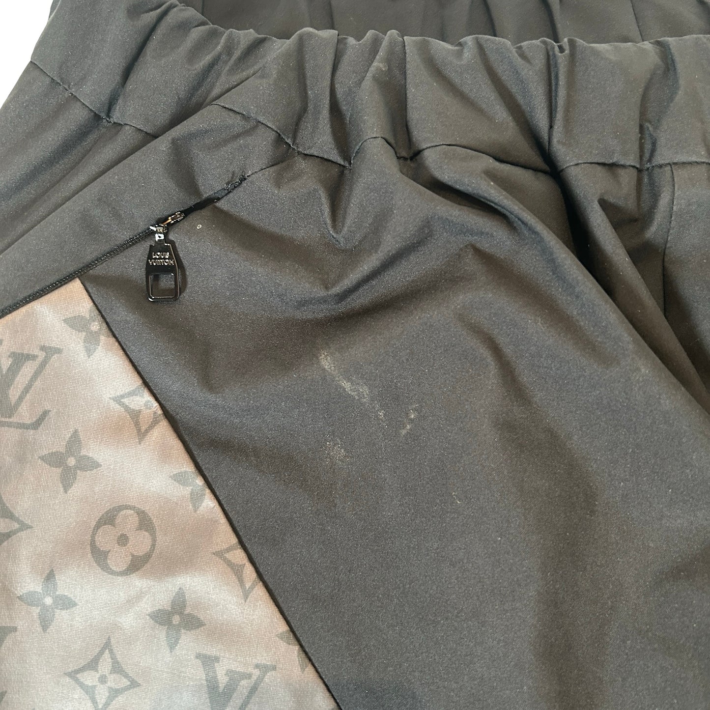 Louis Vuitton Black & Grey 2054 Monogram Heat Reflective Track Pants [USED] - 42 EU / 32 US (Used)