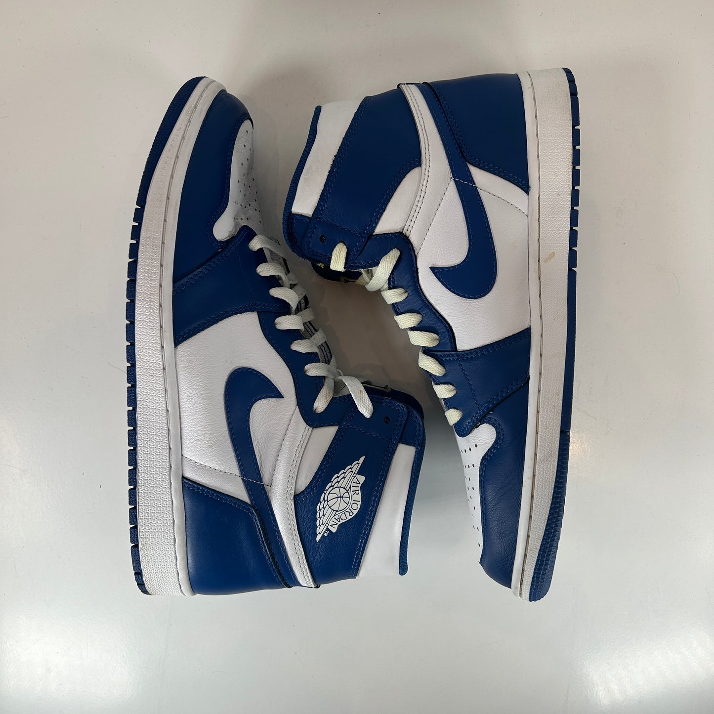 555088 127 Jordan 1 Retro Tormenta Azul