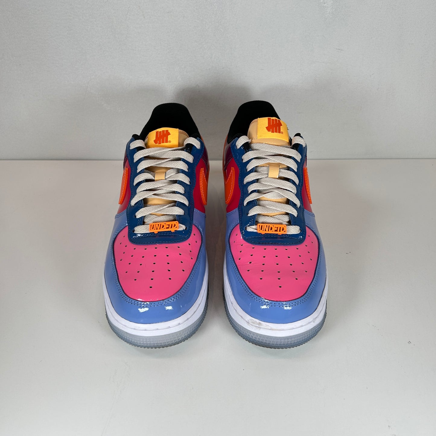 DV5255 400 Nike Air Force 1 Low SP UNDFTD Patente múltiple