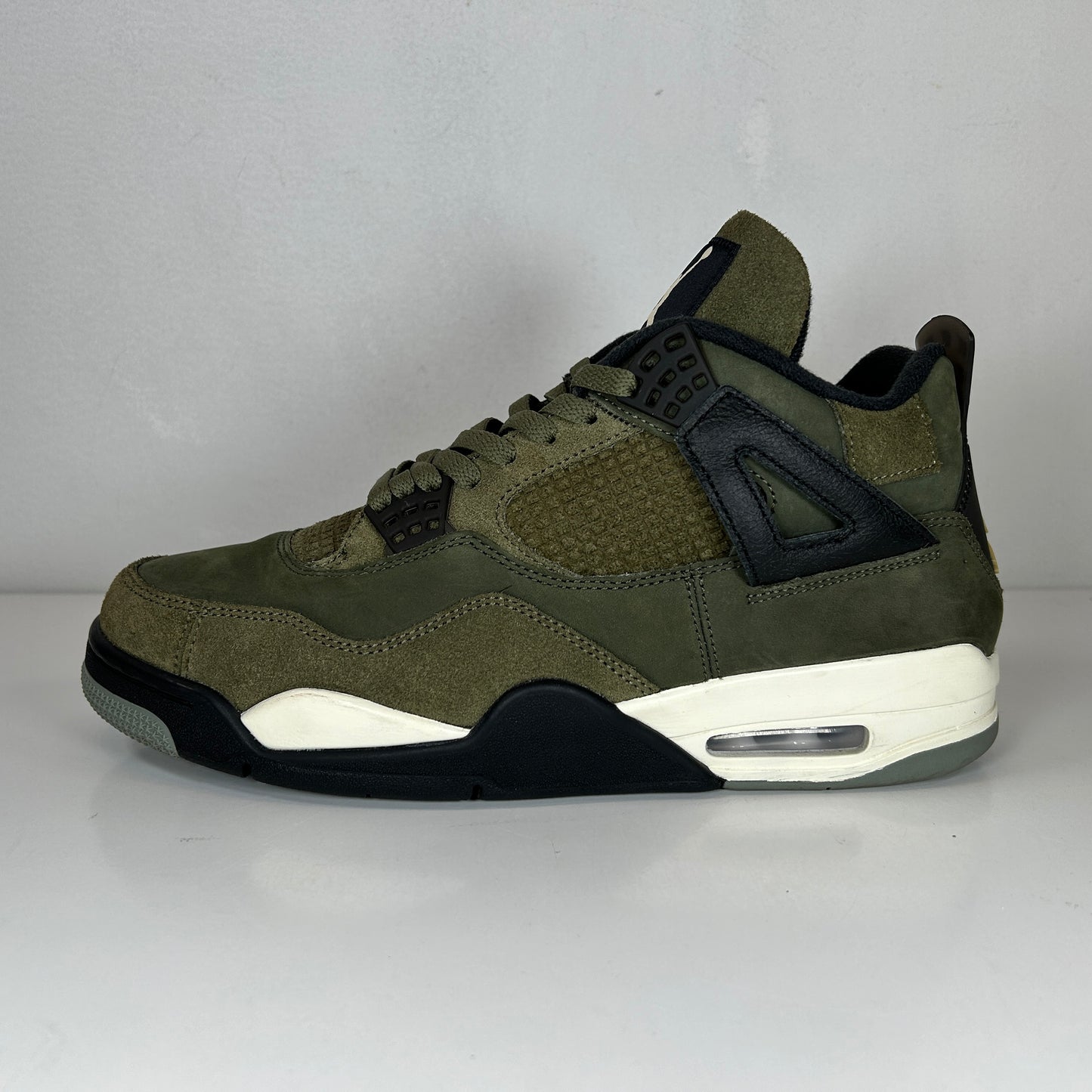 FB9927 200 Air Jordan 4 Craft Medium Olive [USED] - 10.5 M (Used)