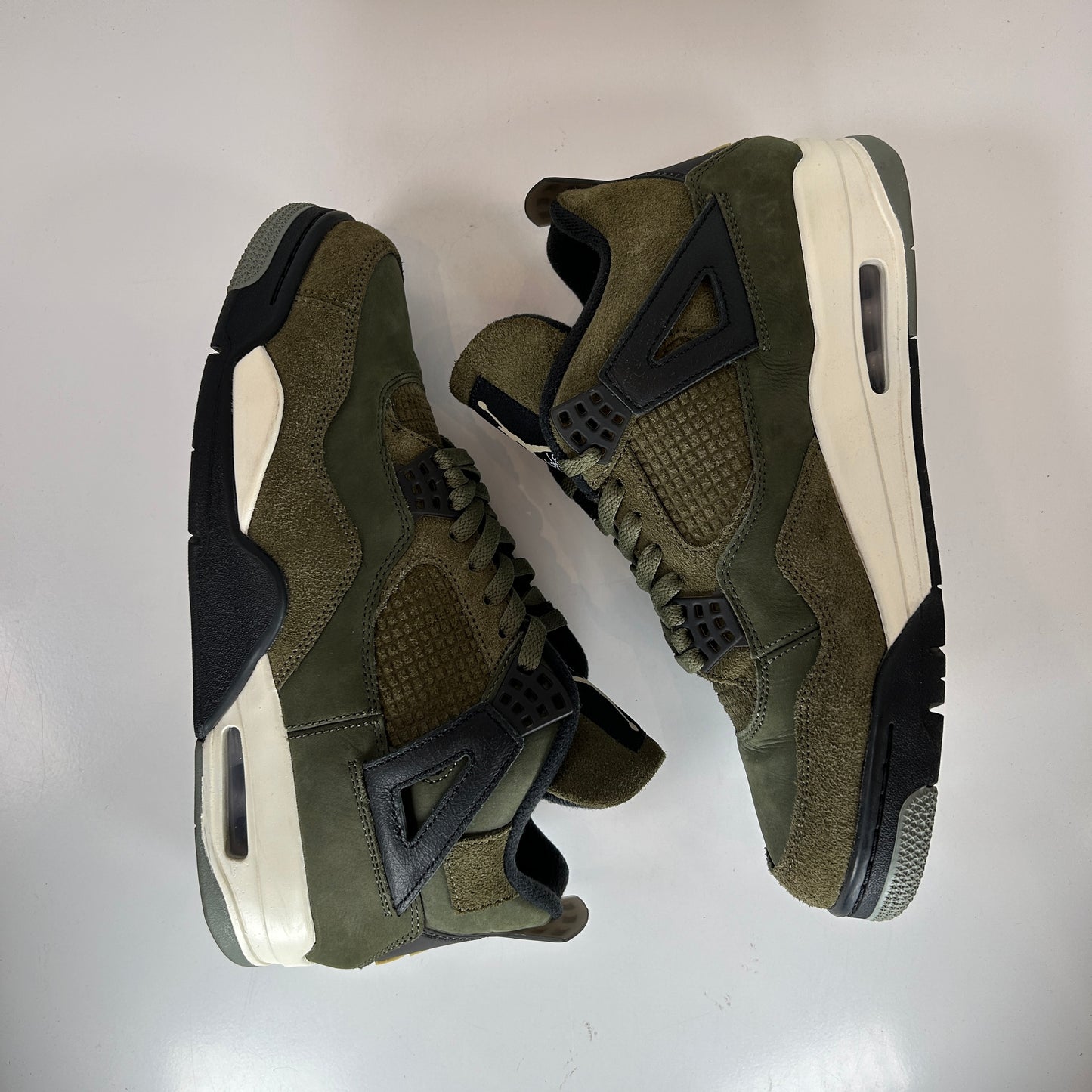 FB9927 200 Air Jordan 4 Craft Medium Olive [USED] - 10.5 M (Used)