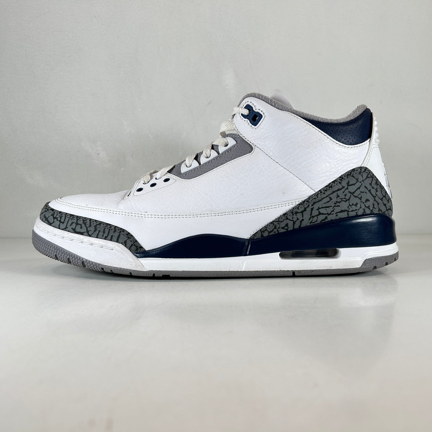 CT8532 140 Jordan 3 Retro Midnight Navy [USED] - 11.5 M (Used) (No Box)