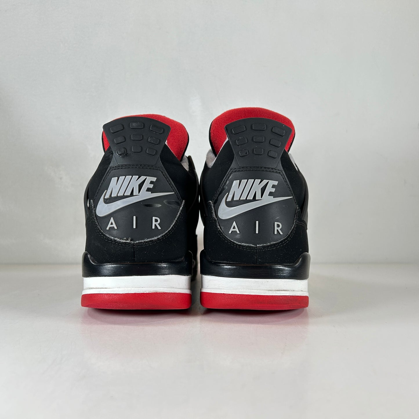 308497 060 Jordan 4 Bred (2019) [USED] - 9 M (Used3)