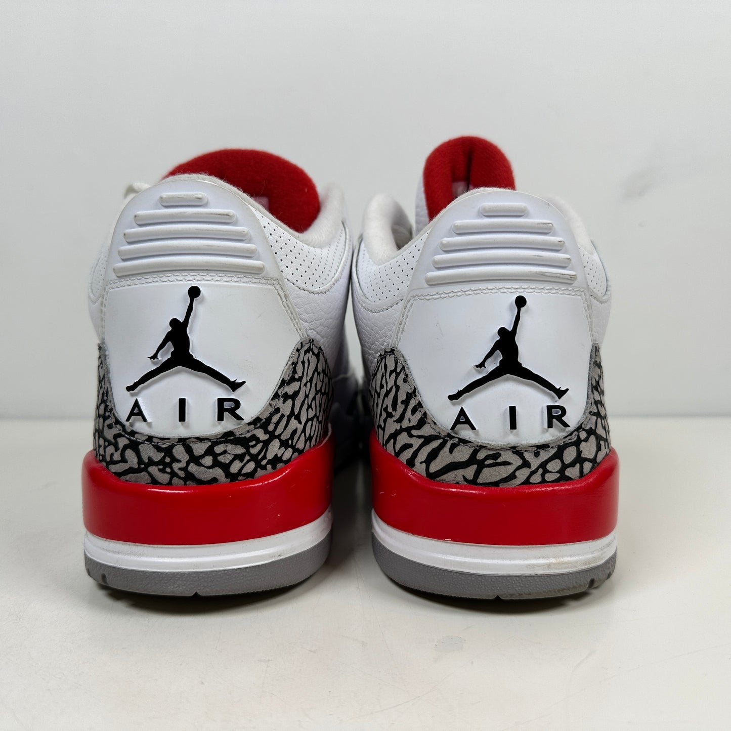 136064 116 Jordan 3 Retro Hall of Fame [USED] - 9.5 M (Used) (No Box)