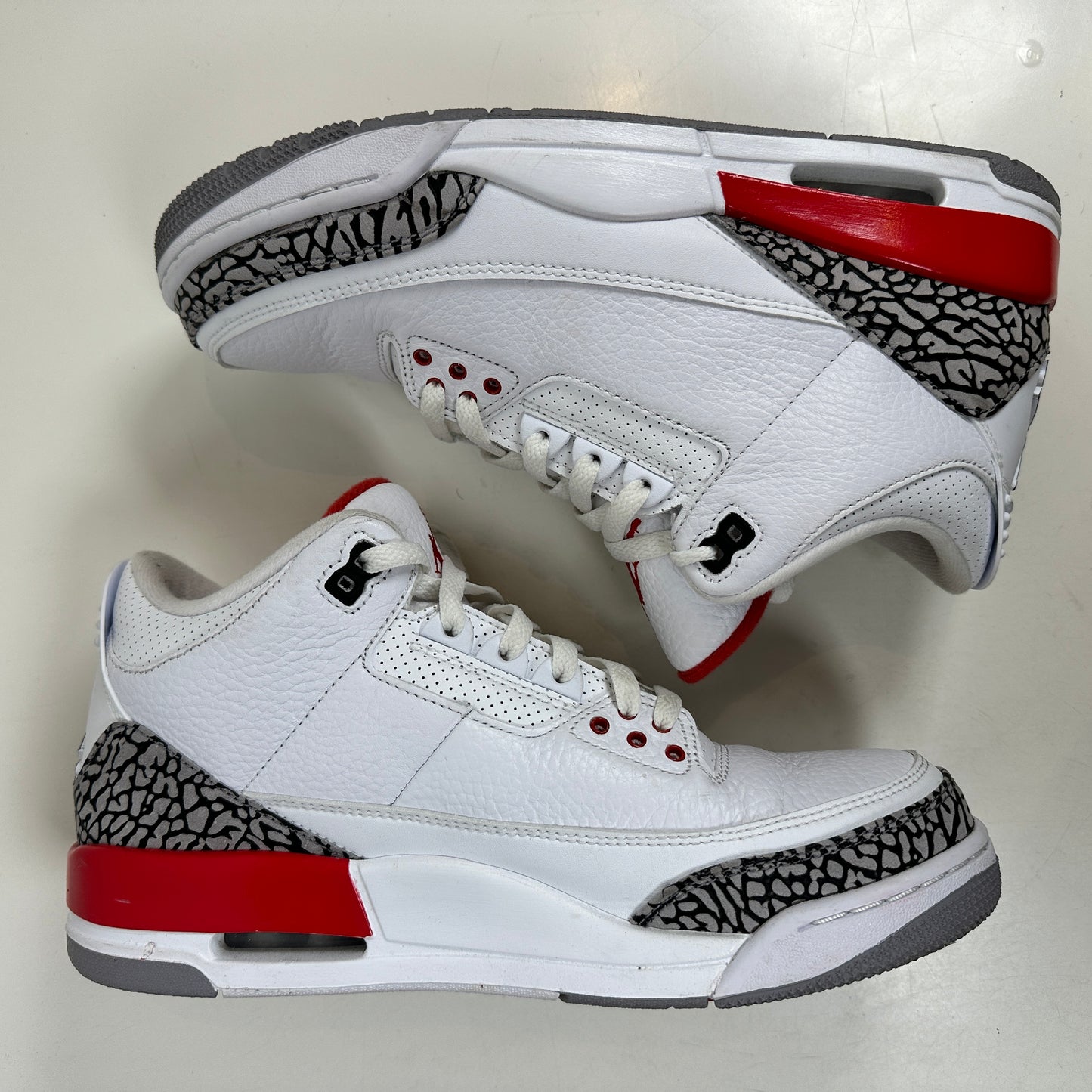 136064 116 Jordan 3 Retro Hall of Fame [USED] - 9.5 M (Used) (No Box)