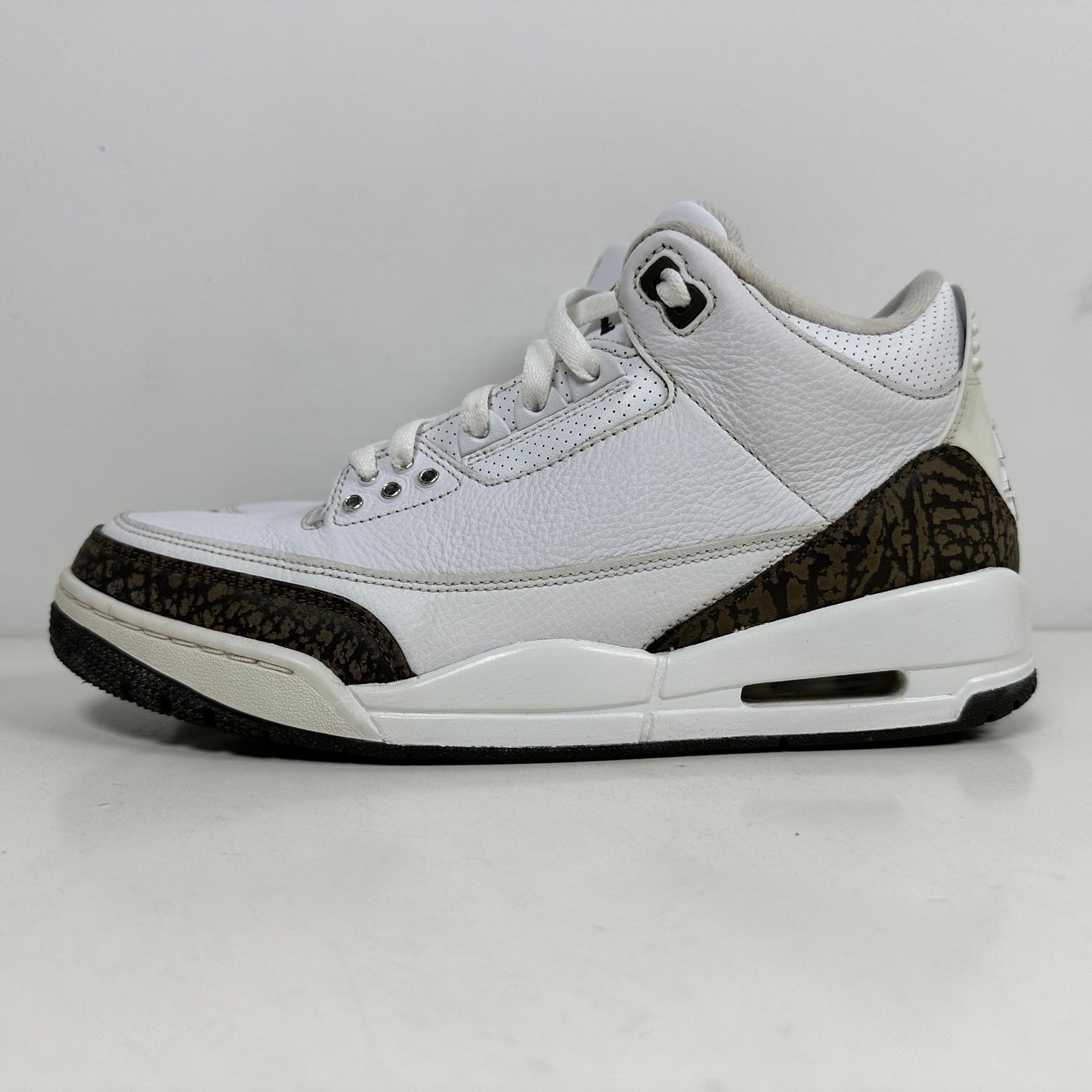 136064 122 Jordan 3 Mocha [USED] - 10 M (Used)