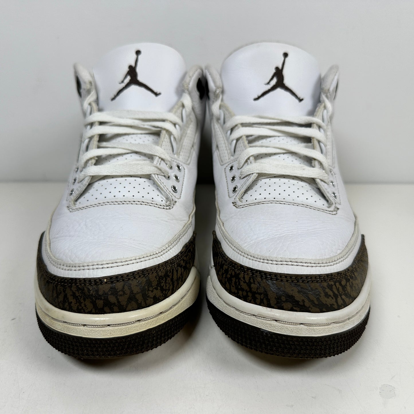 136064 122 Jordan 3 Moca