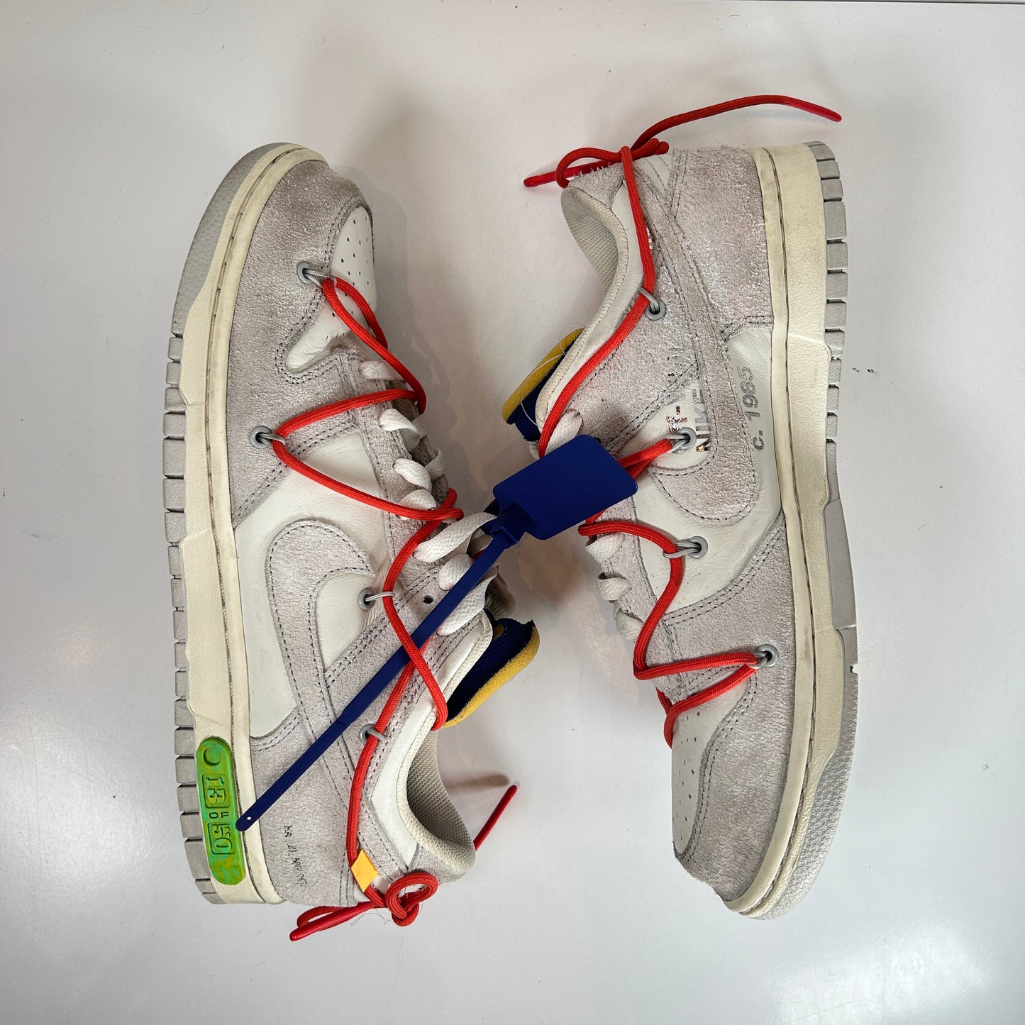 DJ0950 110 Nike Dunk Low Off-White Lot 13 - 11 M (Used)