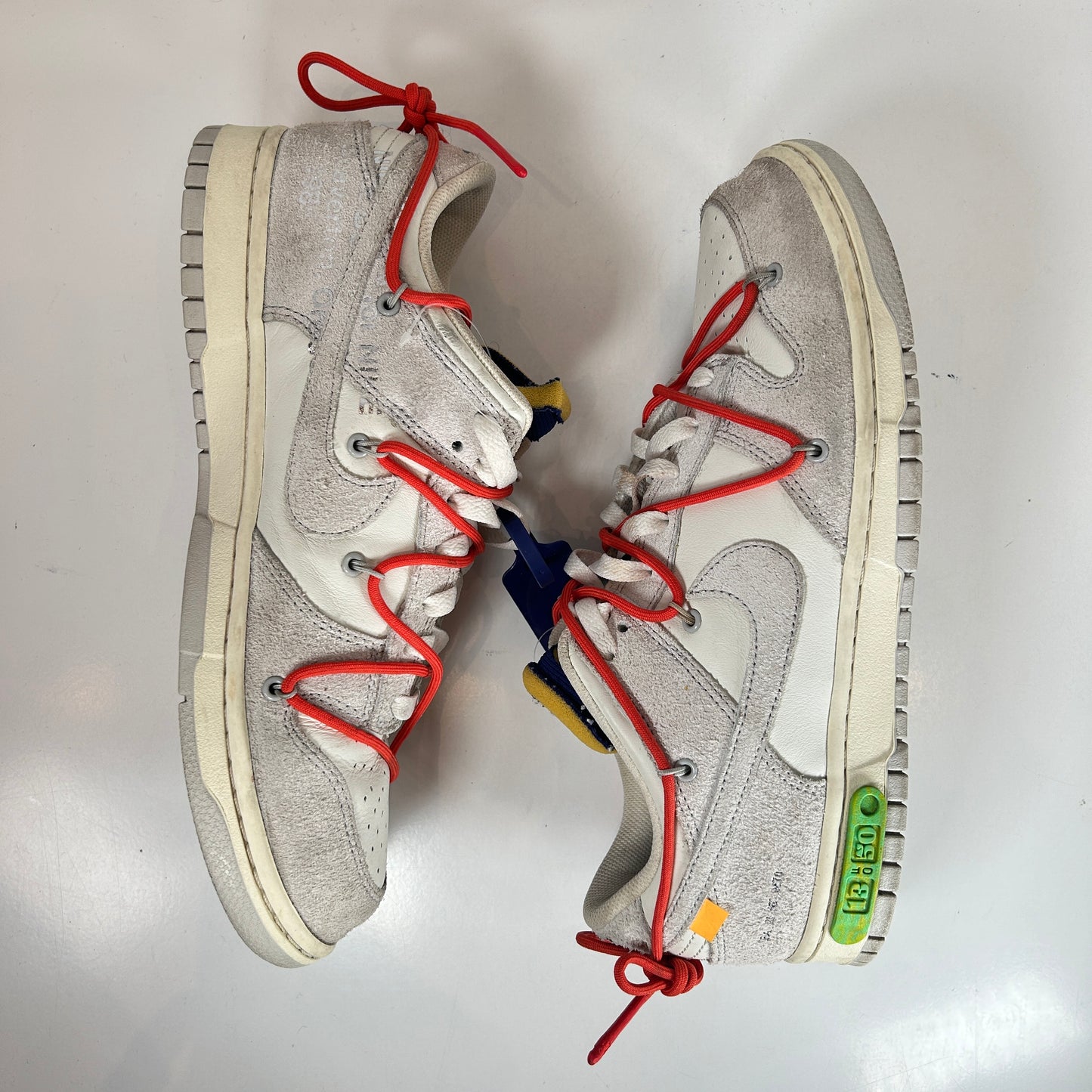 DJ0950 110 Nike Dunk Low Off-White Lot 13 - 11 M (Used)