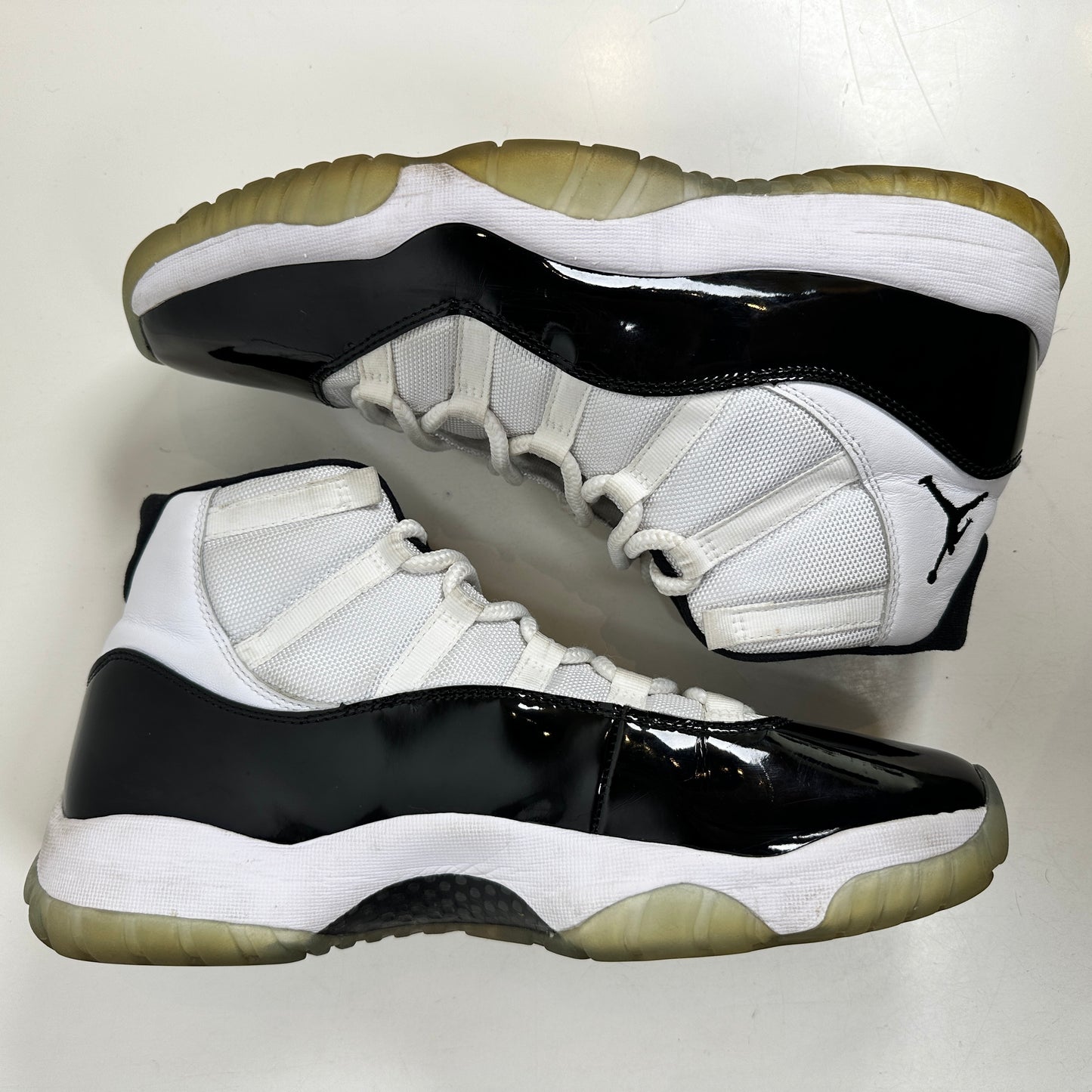 378037 100 Jordan 11 Concord [USED] - 12 M (Used) (No Box)