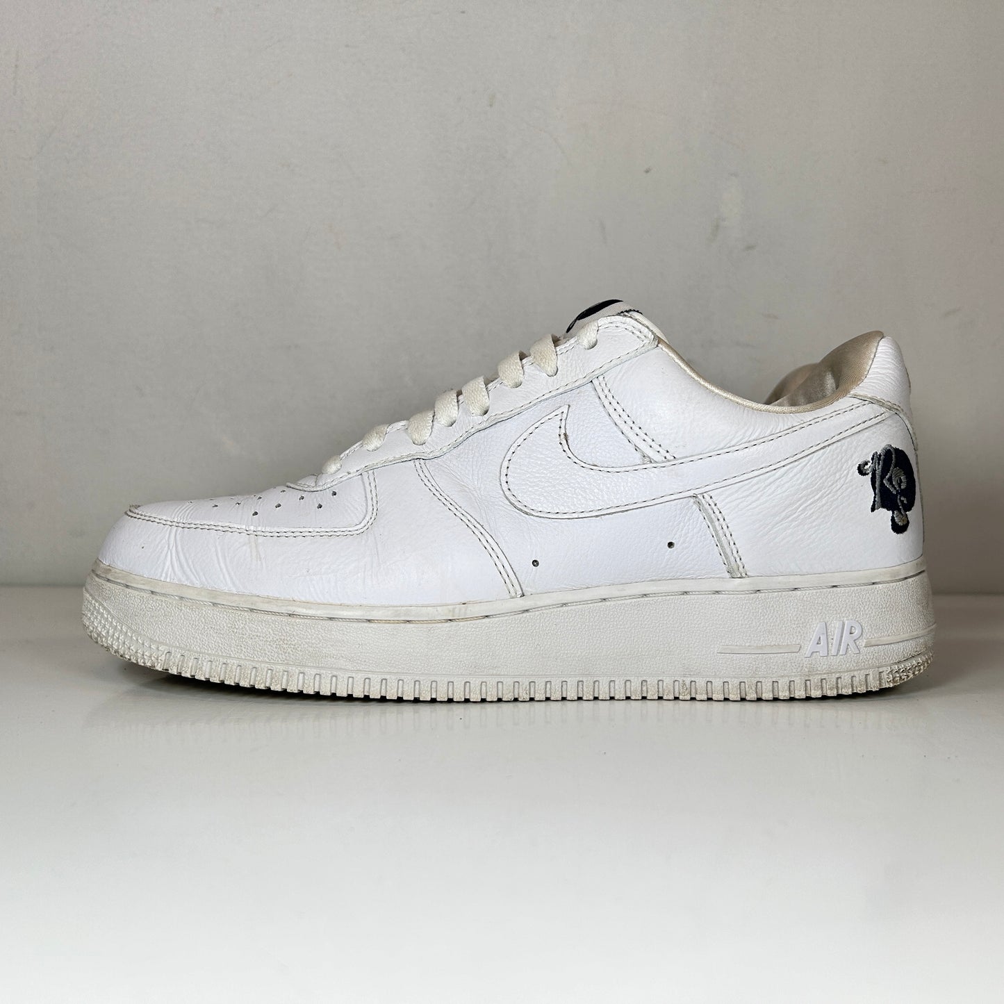 AO1070 101 Nike Air Force 1 Low Roc-A-Fella (AF100) [USED] - 9.5 M (Used)