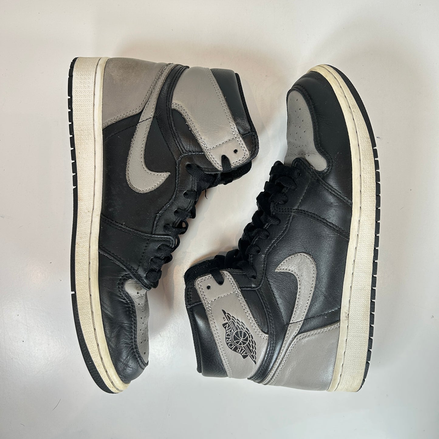 555088 013 Jordan 1 Shadow (2018) [USED] - 9.5 M (Used2)