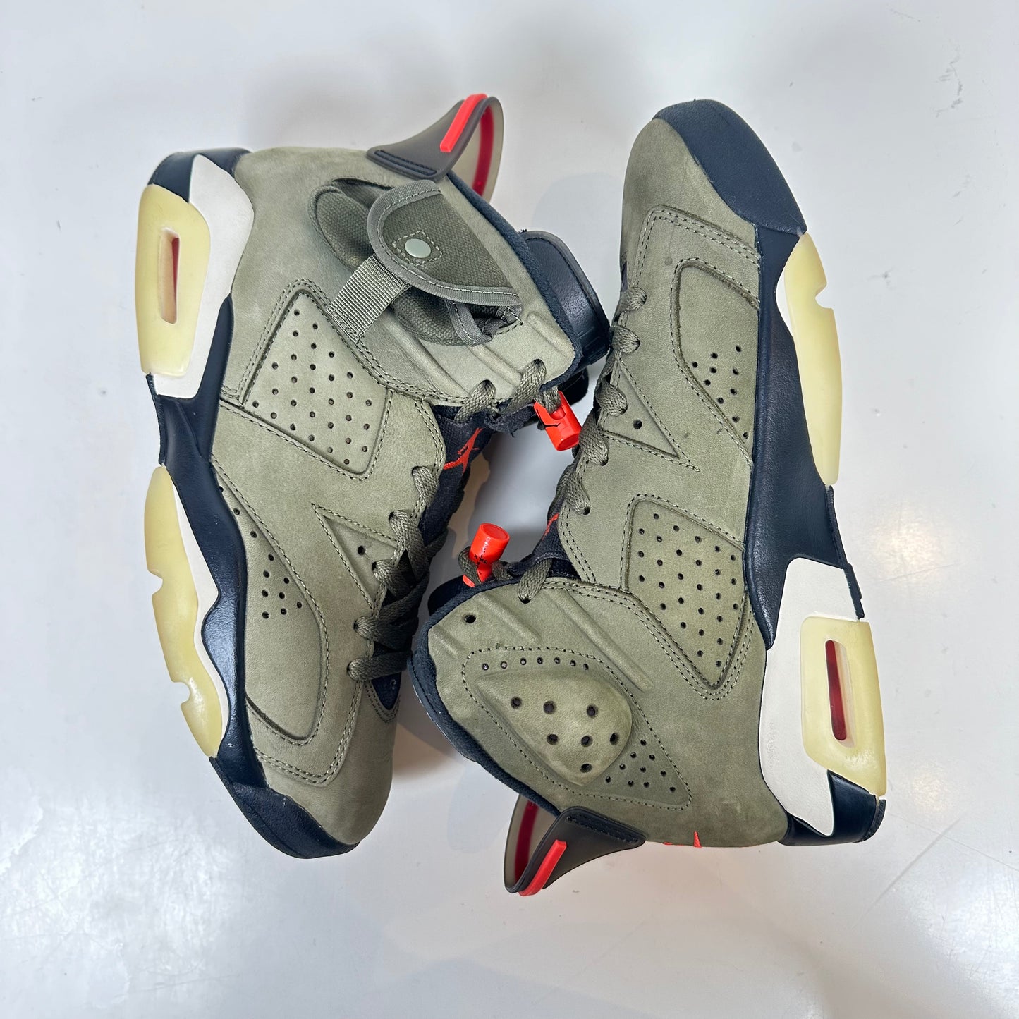 CN1084 200 Jordan 6 Retro Travis Scott [USED] - 7 M (Used) (No Box)