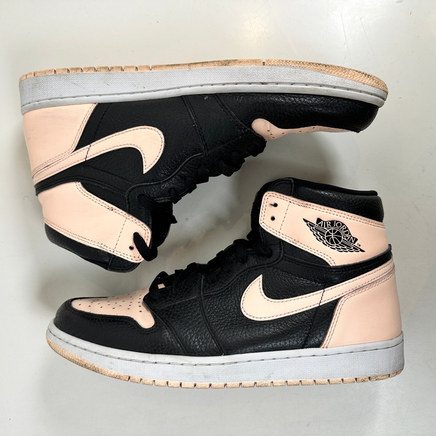 555088 081 Jordan 1 Crimson Tint [USED] - 12 M (Used)