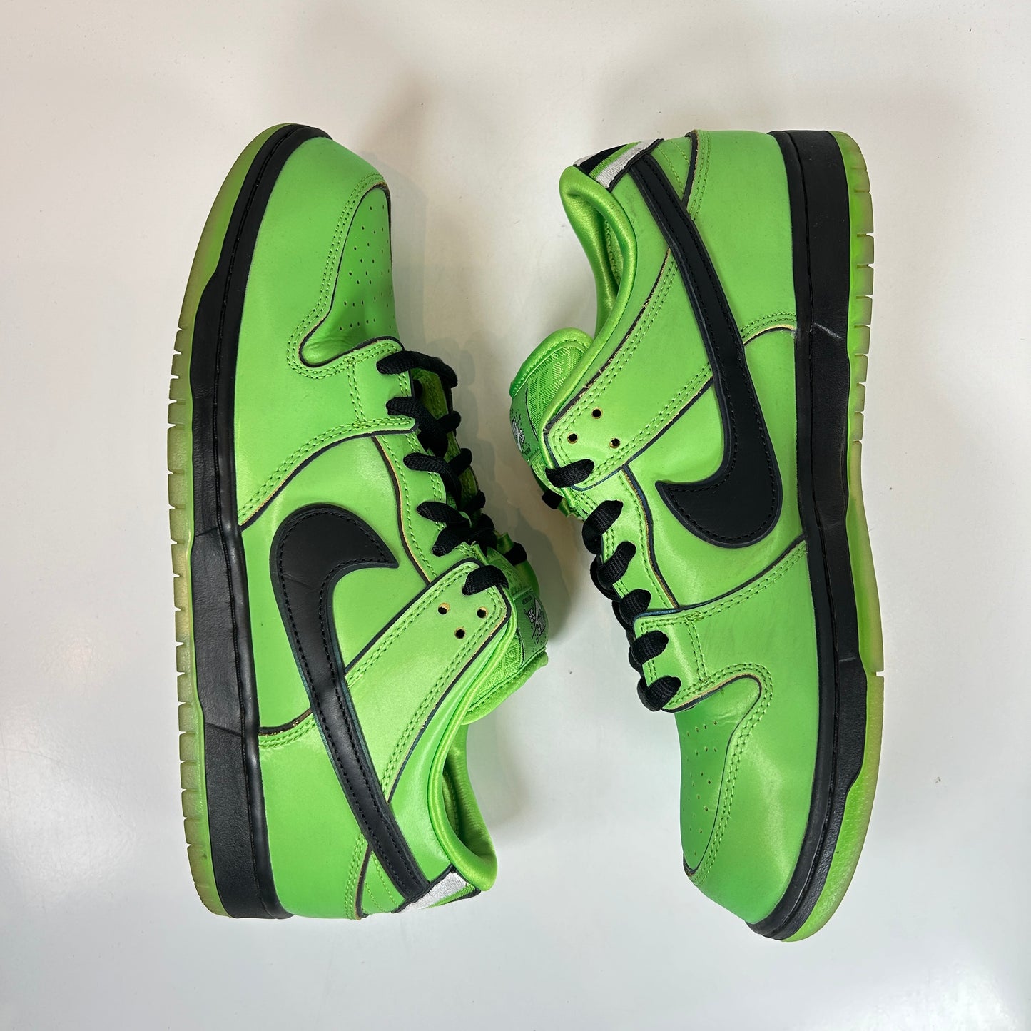 FZ8319 300 Nike SB Dunk Low The Powerpuff Girls Buttercup [USED] - 11 M (Used)