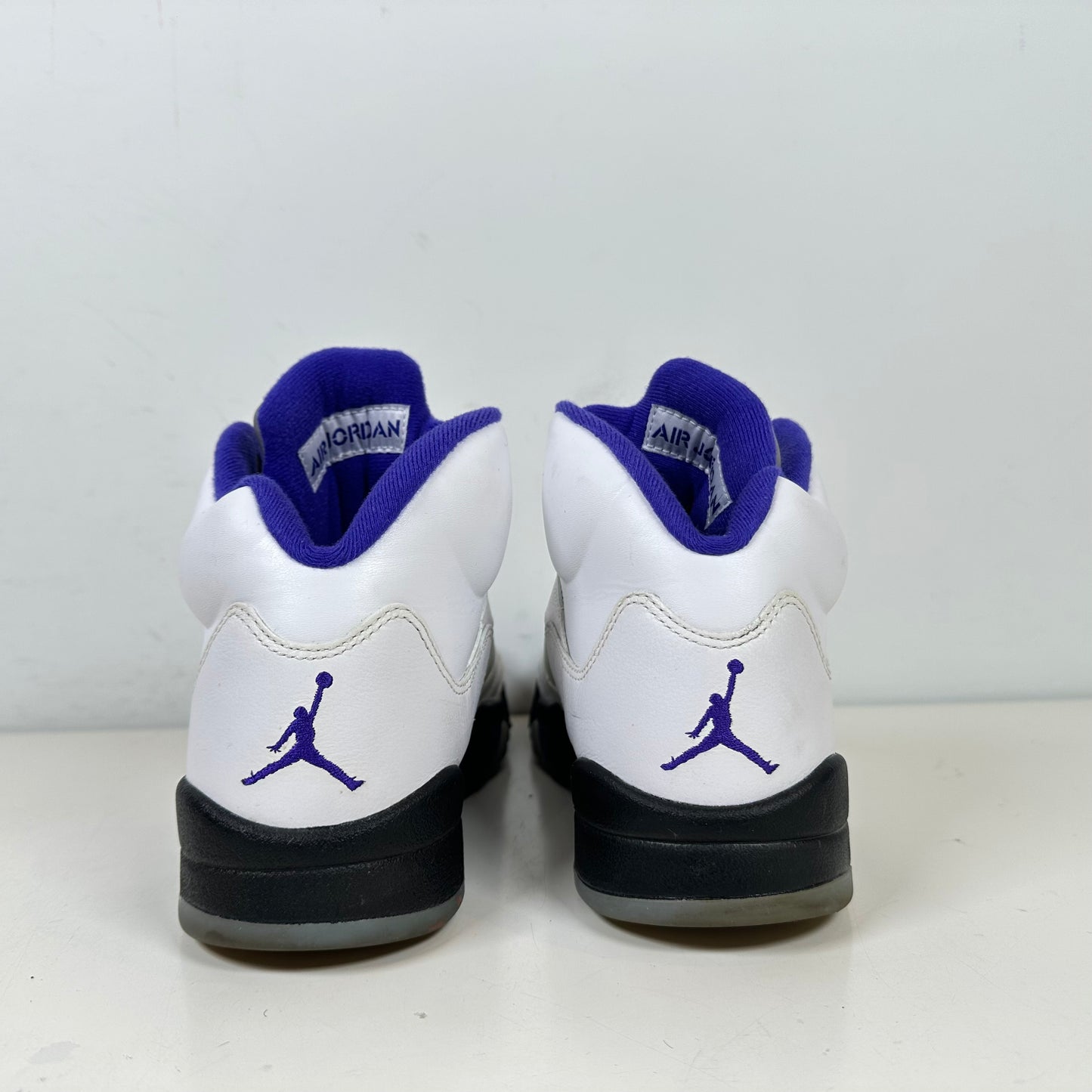 DD0587 141 Jordan 5 Retro Dark Concord [USED] - 8 M (Used) (No Box)