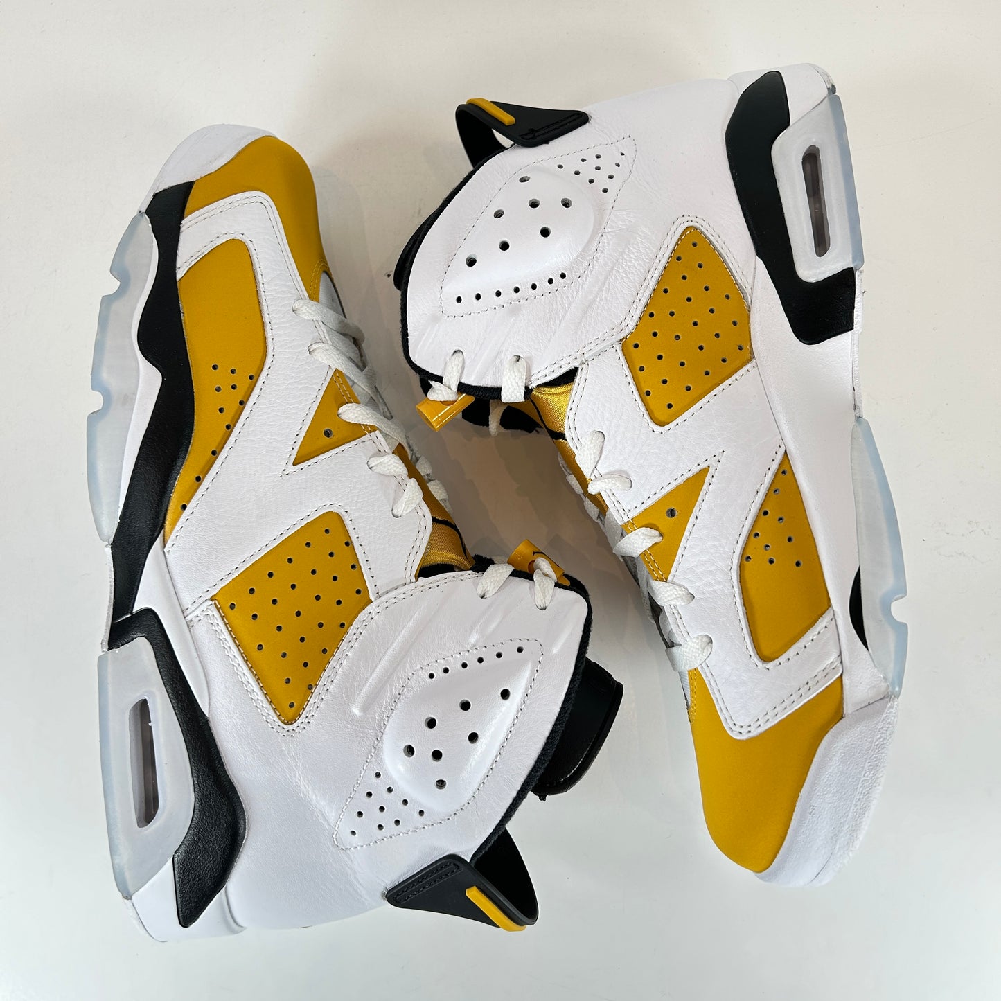CT8529 170 Jordan 6 Retro Yellow Ochre [USED] - 11 M (Used)