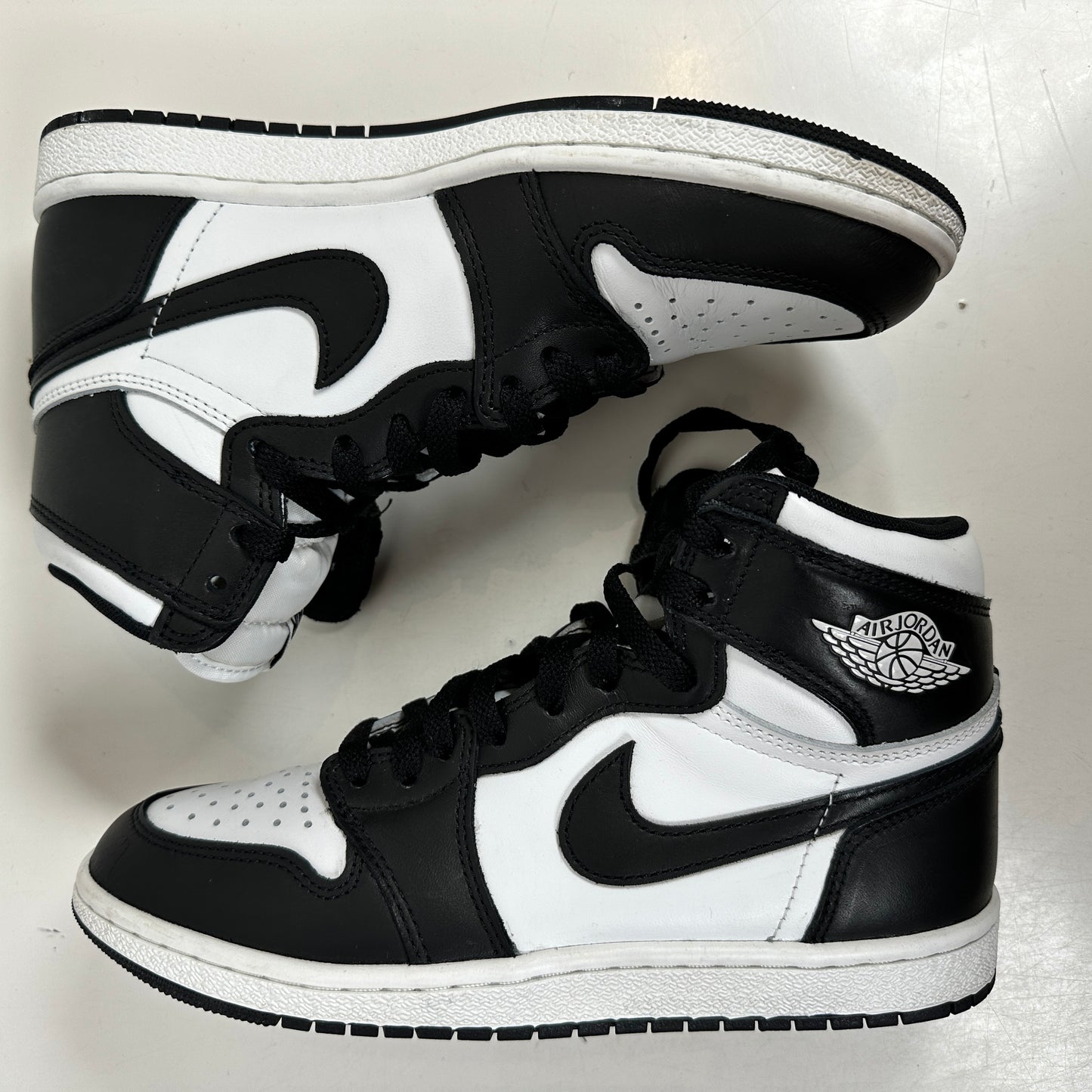 BQ4422 001 Jordan 1 Retro High 85 Black White (2023) [USED] - 7.5 M (Used)