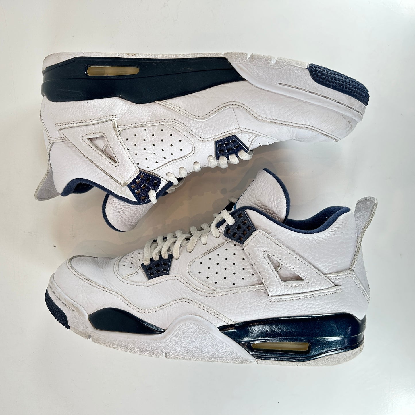 314254 107 Jordan 4 Retro Columbia (2015) [USED] - 9 M (Used) (Replace Box)