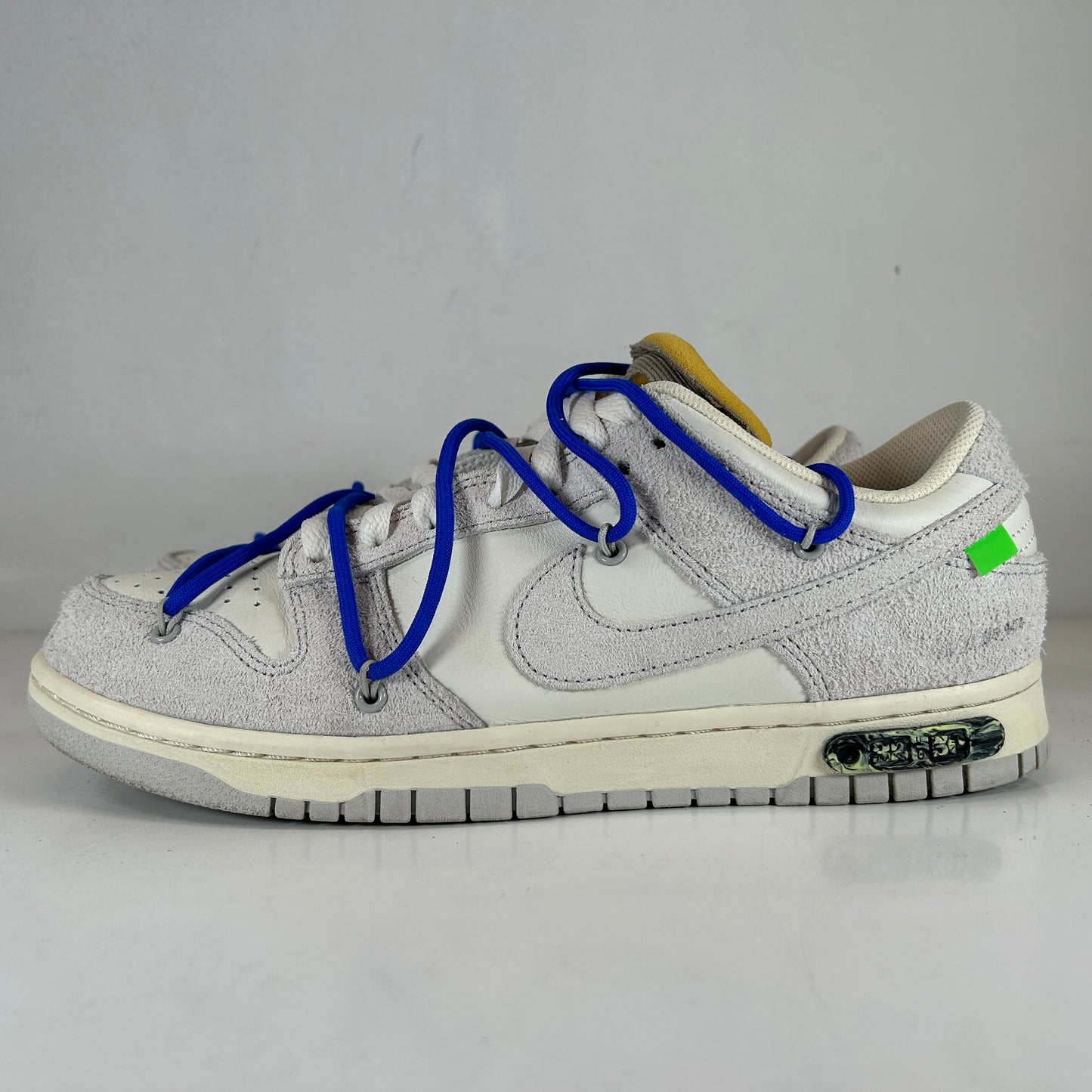 DJ0950 104 Nike Dunk Low Off-White Lot Lot 32 [USED] - 9.5 M (Used)