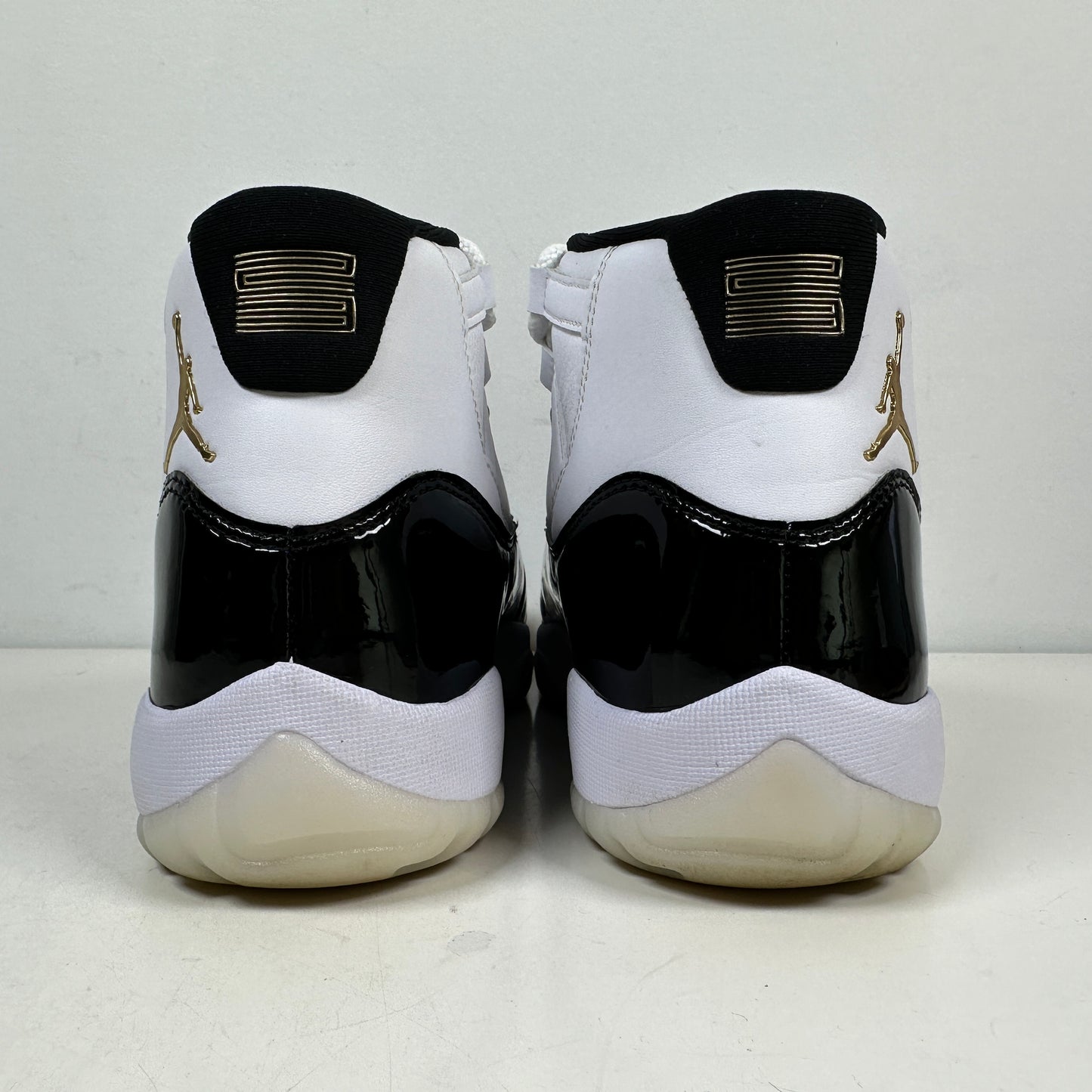 CT8012 170 Jordan 11 Retro DMP Momentos definidores (2023)