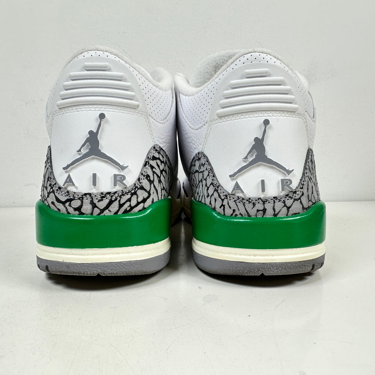 CK9246 136 Jordan 3 Retro Lucky Green (W) [USED] - 12 W (Used)