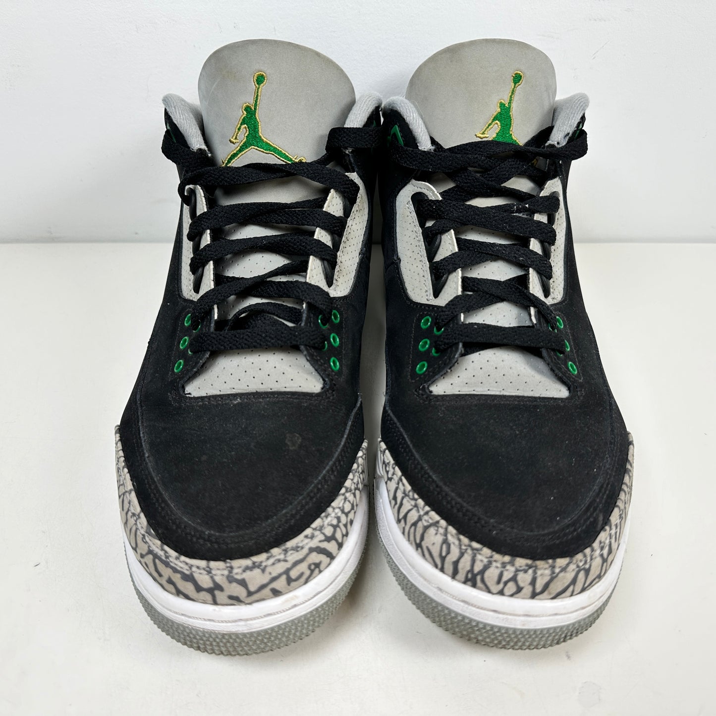 CT8532 030 Jordan 3 Retro Pine Green [USED] - 10.5 M (Used) (No Box)