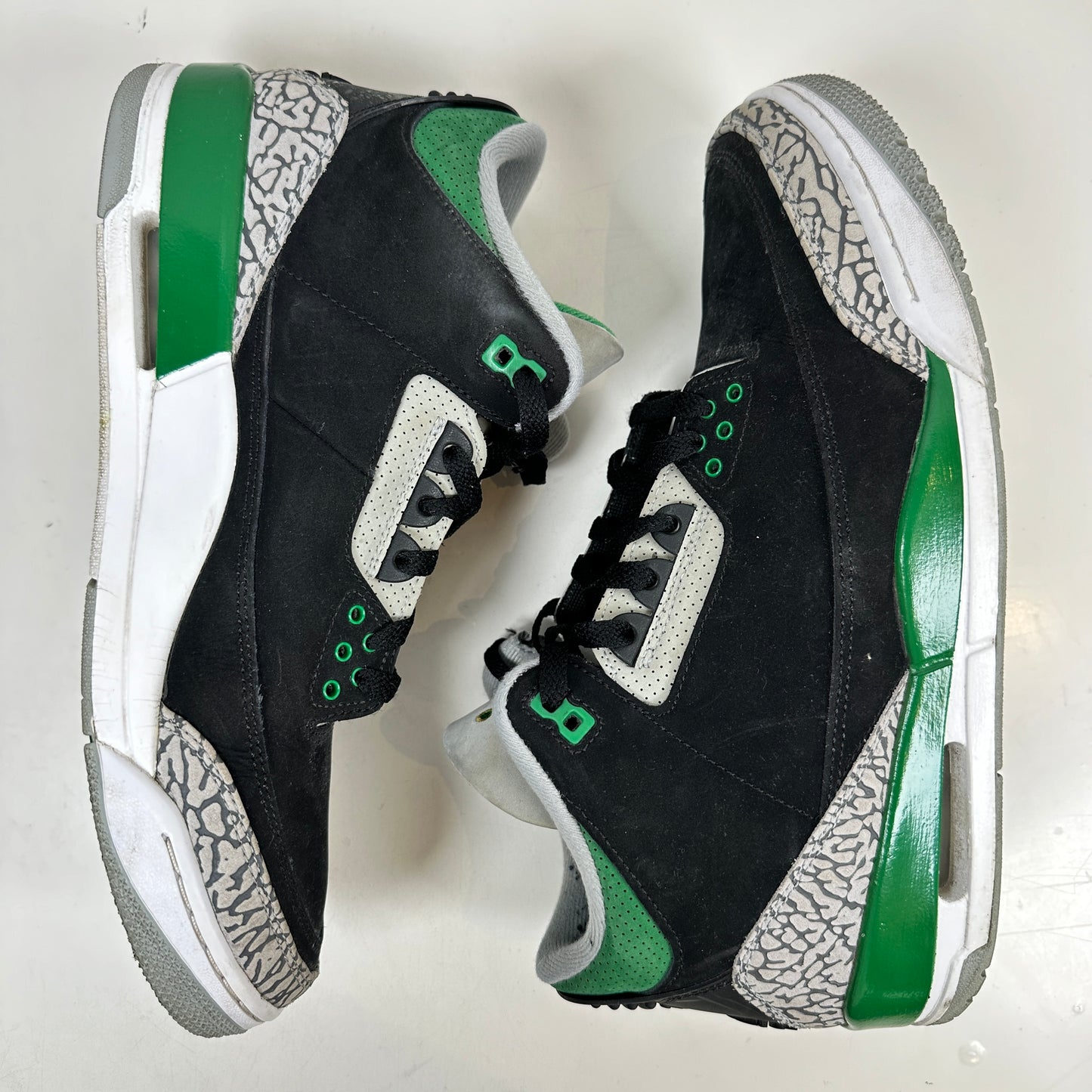 CT8532 030 Jordan 3 Retro Pine Green [USED] - 10.5 M (Used) (No Box)