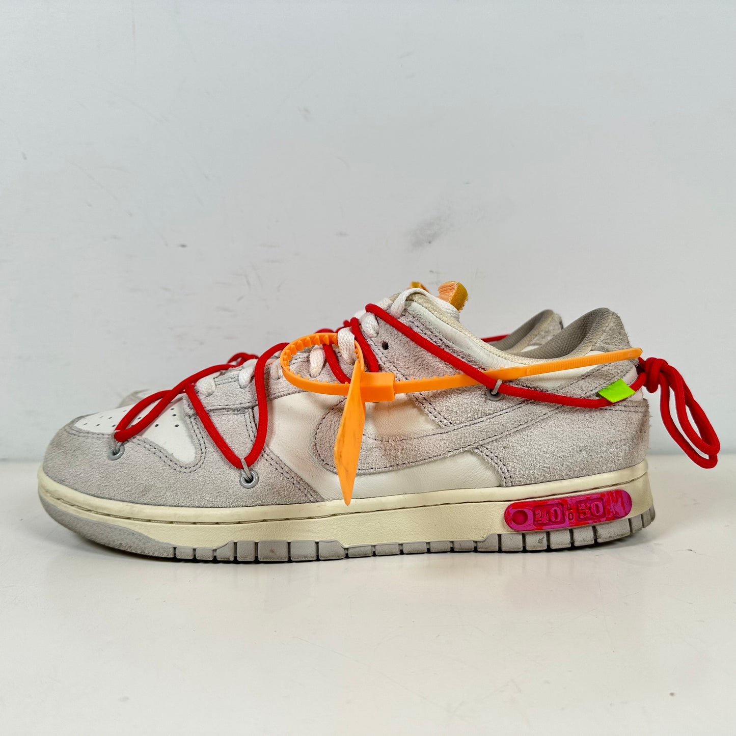 DJ0950 103 Nike Dunk Low Off-White Lot 40 [USED] - 10.5 M (Used)