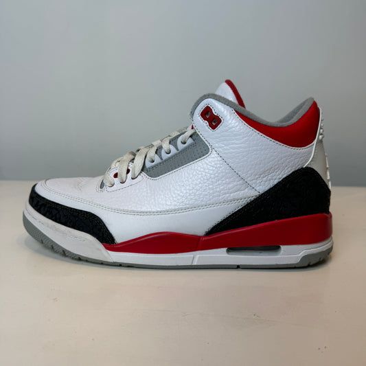 136064 120 Jordan 3 Retro Fire Red (2013) [USED] - 8 M (Used)