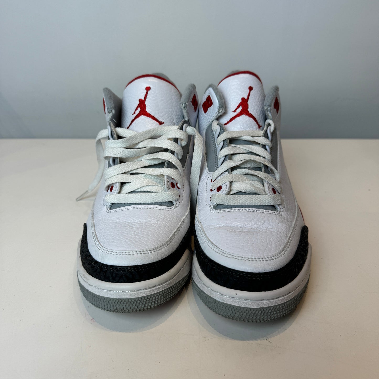 136064 120 Jordan 3 Retro Fire Red (2013) [USED] - 8 M (Used)