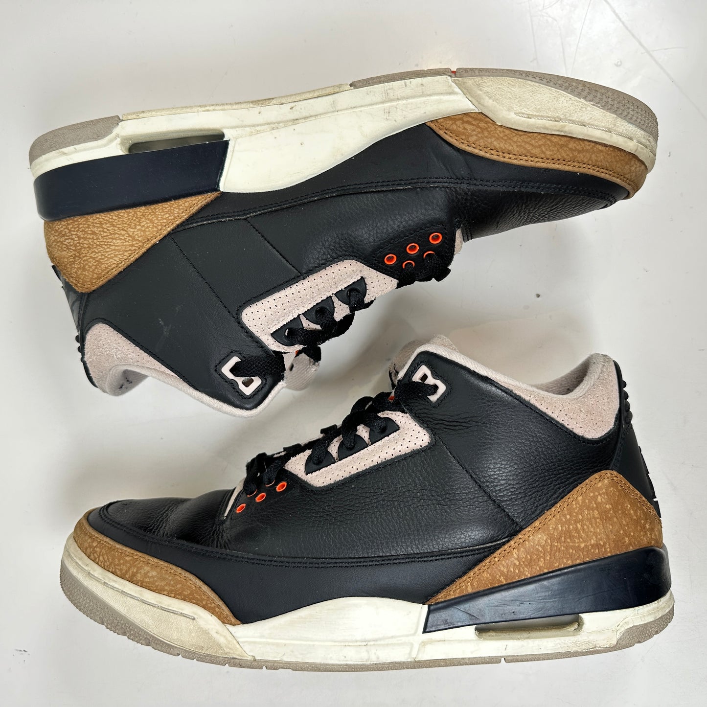 CT8532 008 Jordan 3 Retro Desert Elephant [USED] - 12 M (Used)