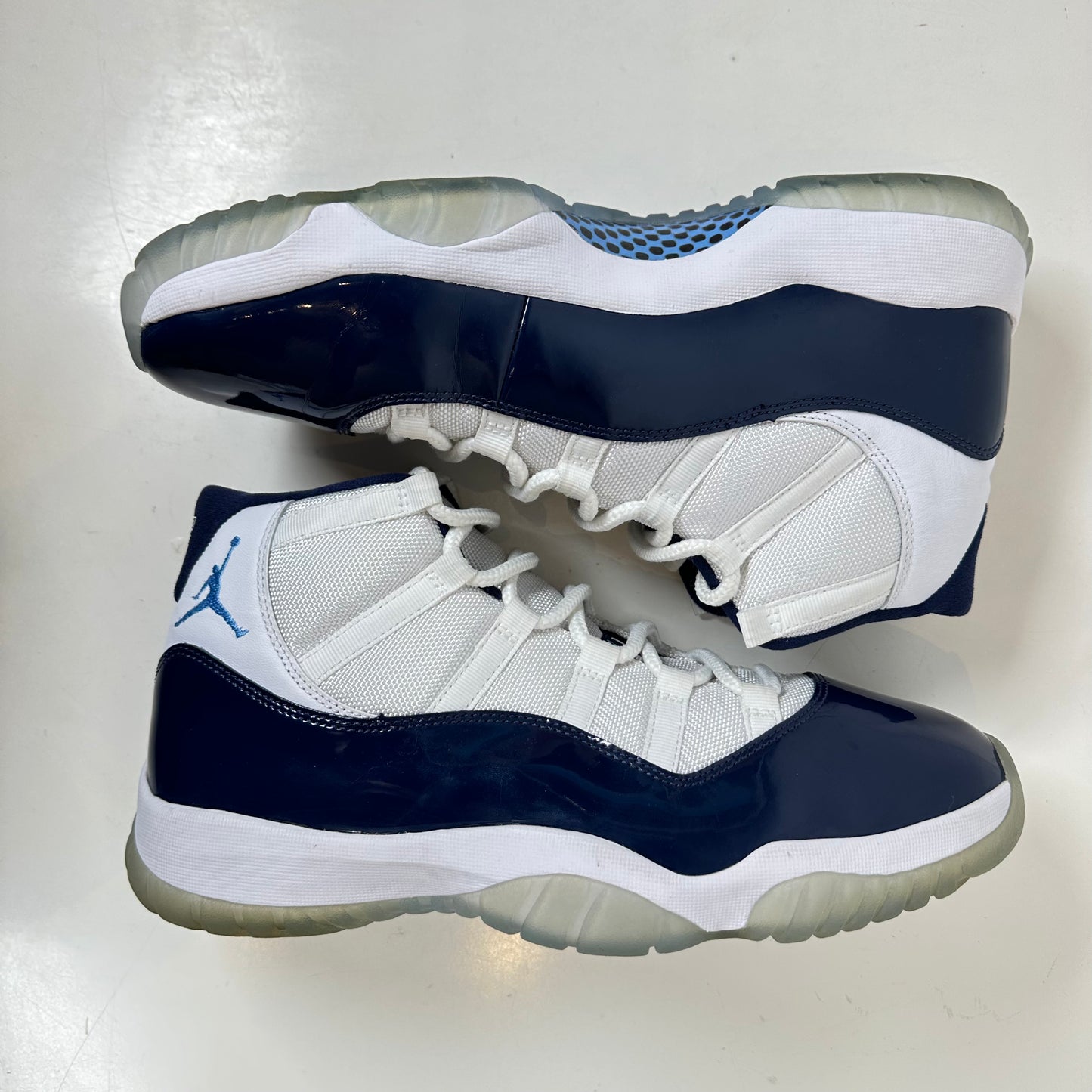 378037 123 Jordan 11 UNC Win Like 82 [USED] - 11 M (Used) (No Box)