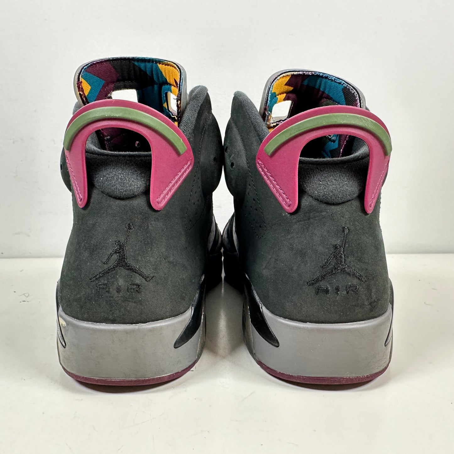 CT8529 063 Jordan 6 Retro Bordeaux [USED] - 12 M (Used)