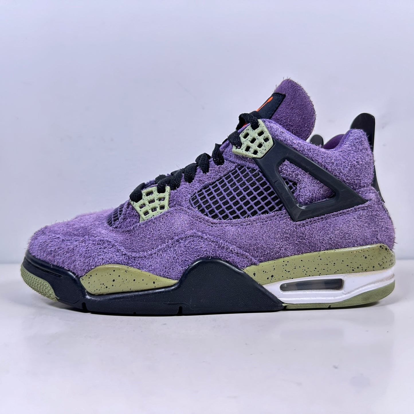 AQ9129 500 Jordan 4 Retro Canyon Purple [USED] - 8.5 W (Used)