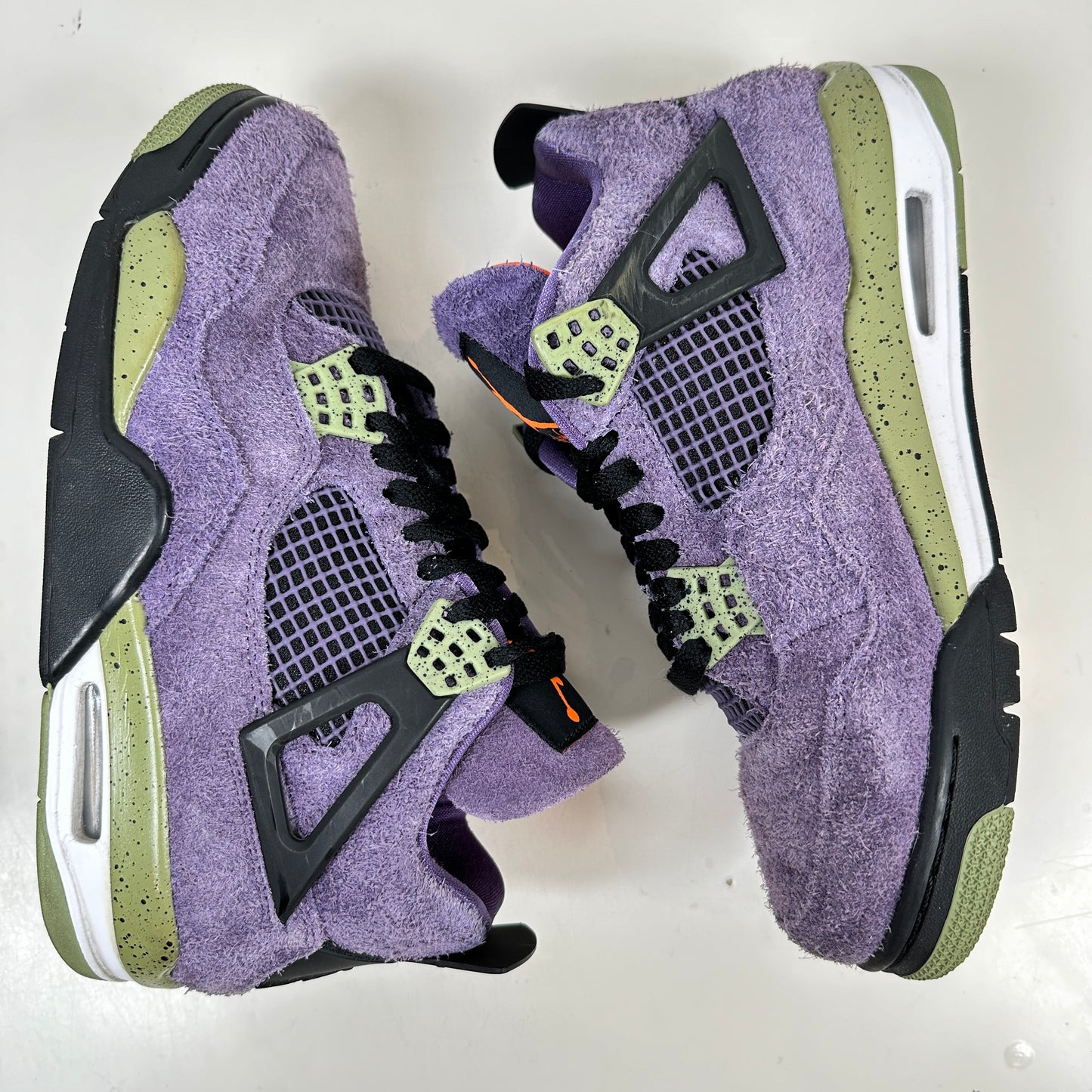 AQ9129 500 Jordan 4 Retro Canyon Purple [USED] - 8.5 W (Used)