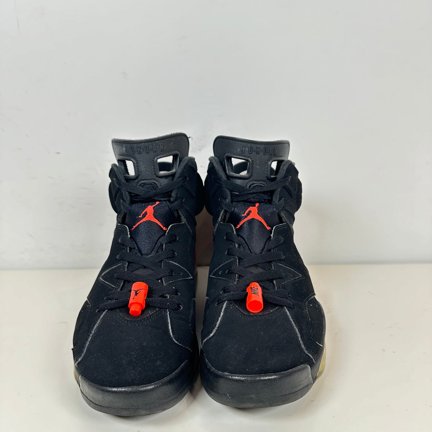 384664 060 Jordan 6 Infrared [USED] - 8.5 M (Used)