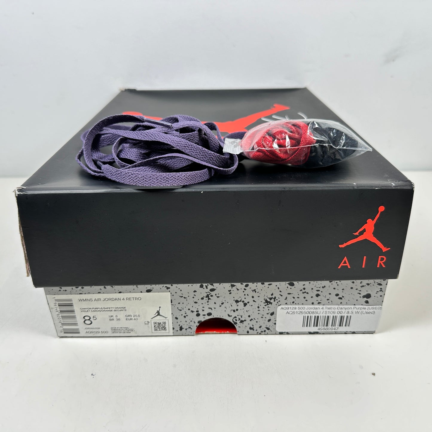 AQ9129 500 Jordan 4 Retro Canyon Purple [USED] - 8.5 W (Used)