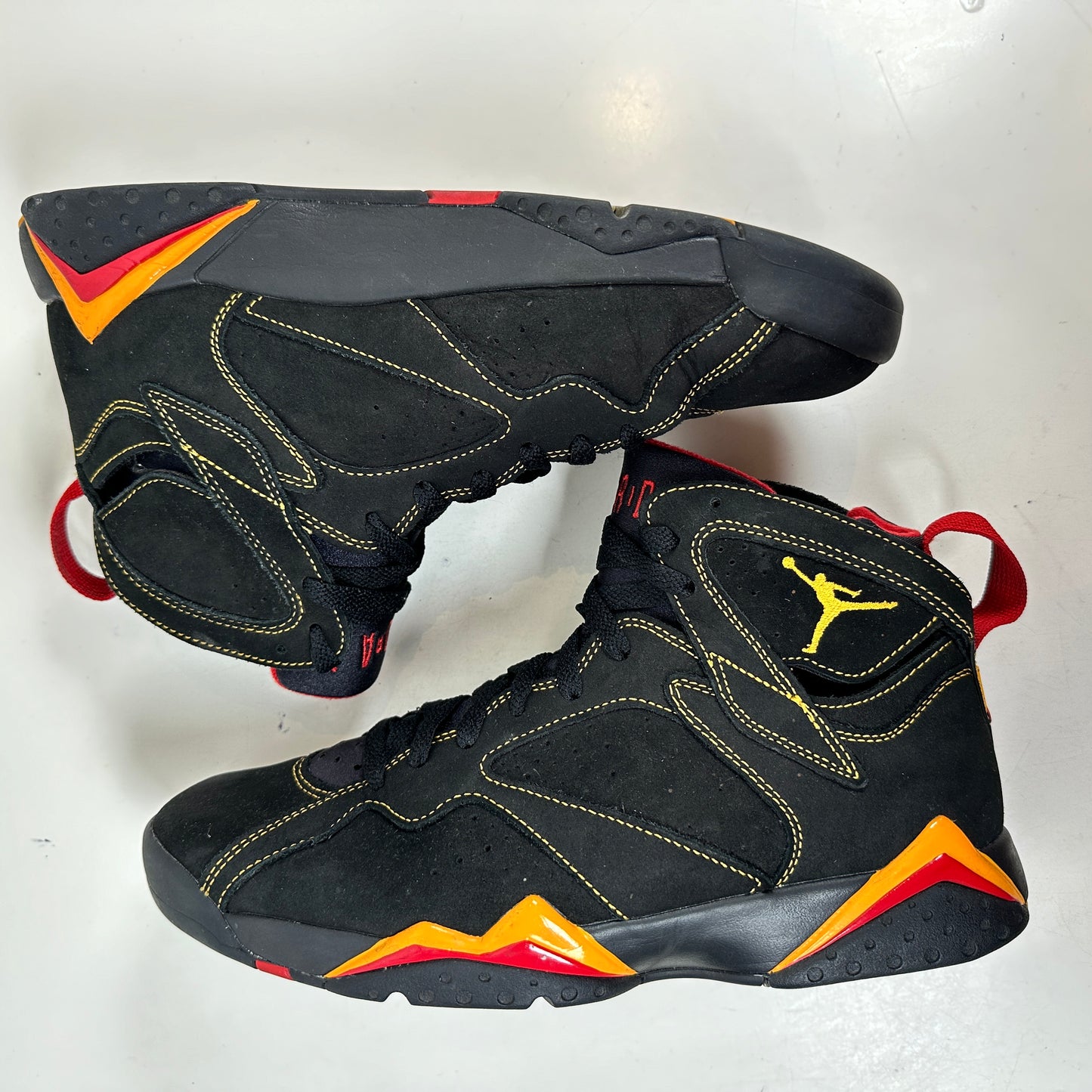 CU9307 081 Jordan 7 Retro Cítricos (2022)