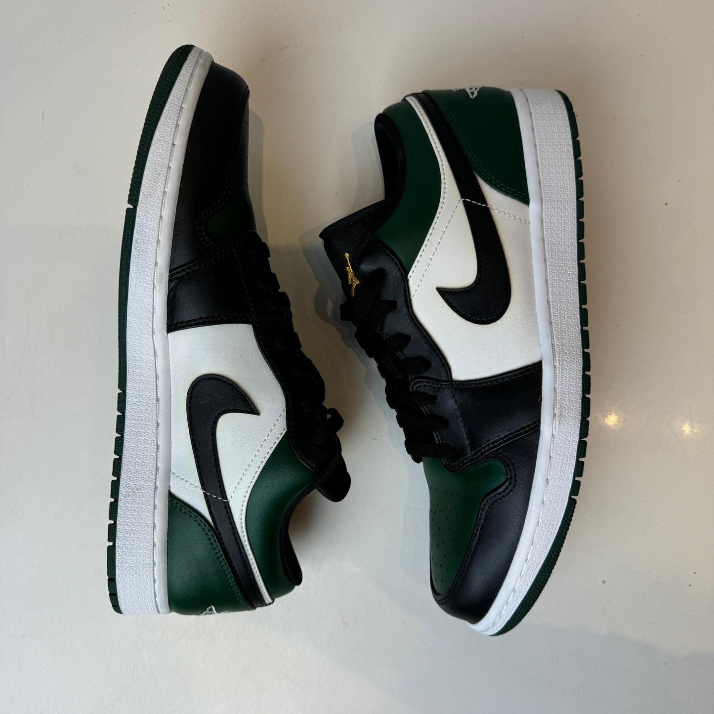 553558 371 Jordan 1 Low Green Toe [USED] - 10.5 M (Used) (No Box)