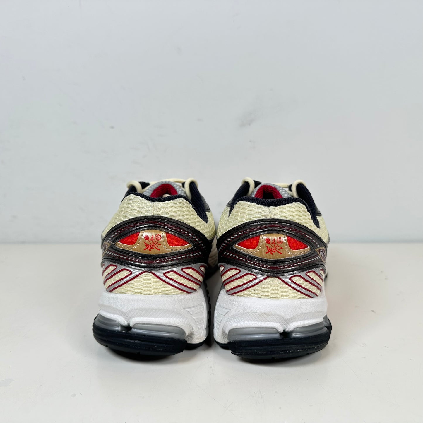 ML860AD2 New Balance 860v2 Aime Leon Dore Red [USED] - 9 M (Used)